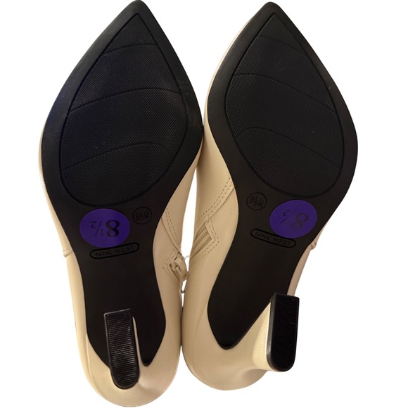 Nine West Women's Ivory Pointed Toe Ankle Boots Block Heel Dressy‎ Size 8.5 - Picture 3 of 6